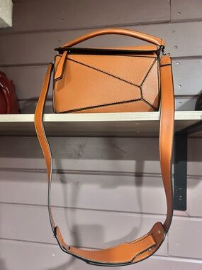 Structured Crossbody Handbag in Cognac